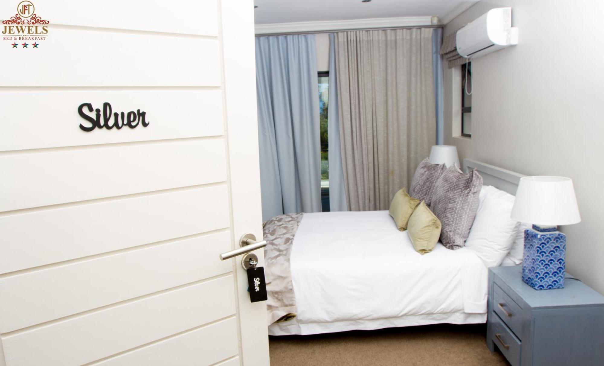 Jft Jewels Guest House East London Eksteriør billede